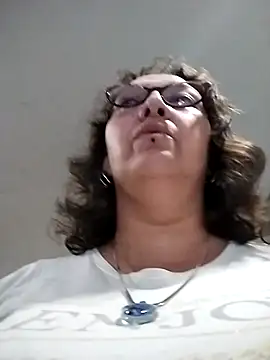  Saraqueen online show from 03-11-26, 09:54