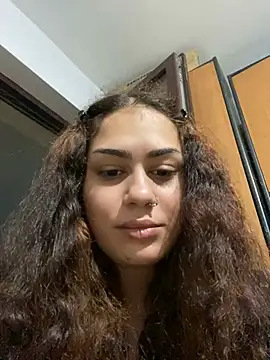 SweetAisha00 online show from 02-12-26, 05:08