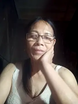 Snapshot of toyo_668 chatting on 05-09-26, 02:22 toyo 668 online show from 05-09-26, 02:22