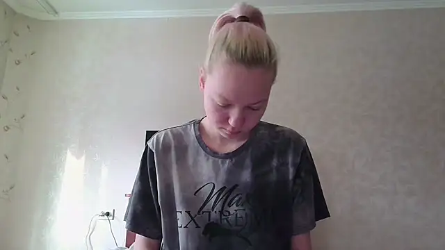 BabyyDolll  online show from 02-26-26, 10:42