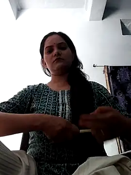Anushka Singh0 online show from 05-25-26, 06:41