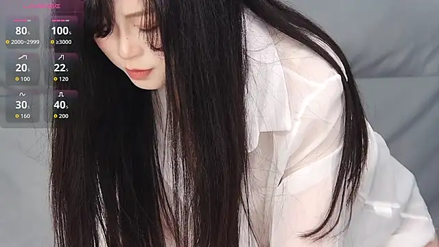 XX-CYY online show from 03-11-26, 12:33