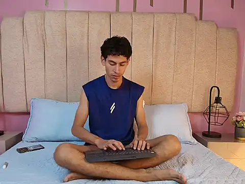 skinny jean  online show from 02-26-26, 08:30