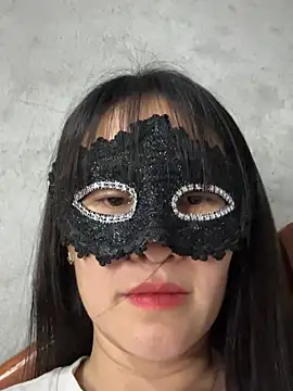 Yuki-babi2k online show from 04-23-26, 03:47