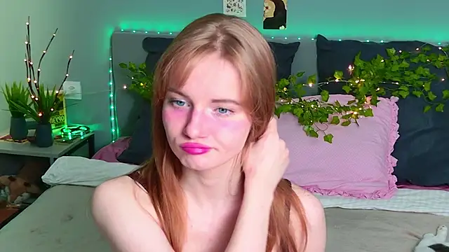ElfieWhite online show from 06-27-26, 06:02