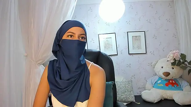 Aitana zaid online show from 02-27-26, 07:47