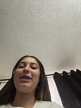 Lucyfer fire online show from 03-08-26, 11:25