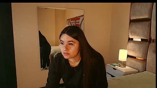 Anya Volker online show from 03-07-26, 12:13