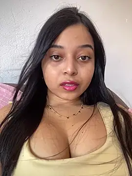 Emmily hott online show from 06-03-26, 05:29