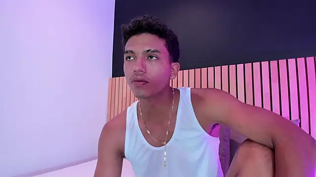 jhoystrong  online show from 03-02-26, 07:54