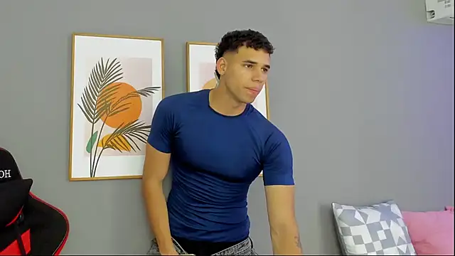 Snapshot of Thomas_walker14 chatting on 06-02-26, 12:40 Thomas walker14 online show from 06-02-26, 12:40