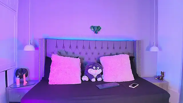 angelina honey  online show from 04-20-26, 04:04