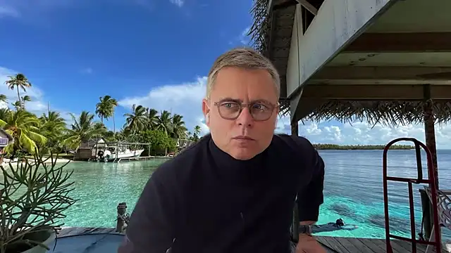 Snapshot of stephcmoi007 chatting on 03-23-26, 09:13 stephcmoi007 online show from 03-23-26, 09:13