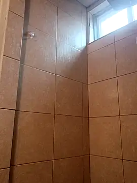 likeemilk online show from 04-25-26, 03:42