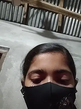 Snapshot of tanisha-me chatting on 02-13-26, 02:02 tanisha-me online show from 02-13-26, 02:02