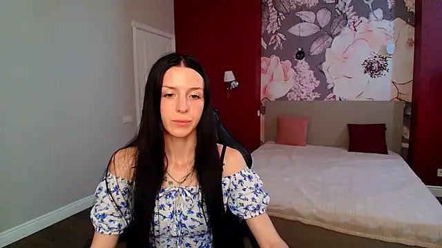 NoirDiva online show from 06-10-26, 11:53