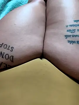 Bloom Dahlia online show from 03-10-26, 05:34