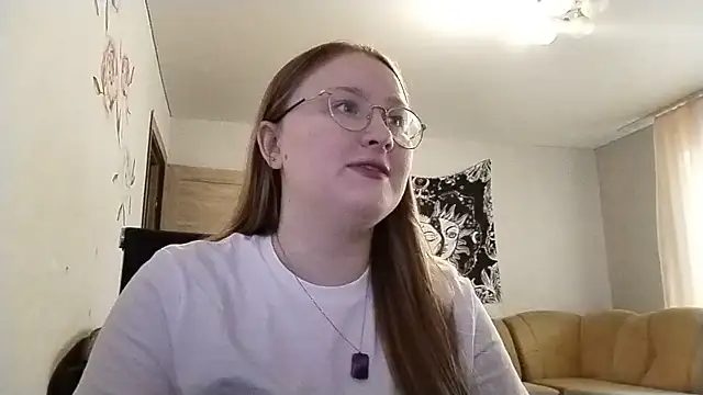Snapshot of AnikaLipps chatting on 07-11-26, 01:47 AnikaLipps online show from 07-11-26, 01:47