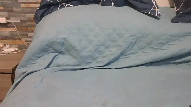 luanahot1 online show from 05-17-26, 10:44