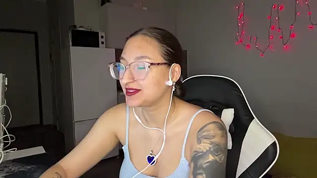 YettaUrive online show from 02-23-26, 05:54