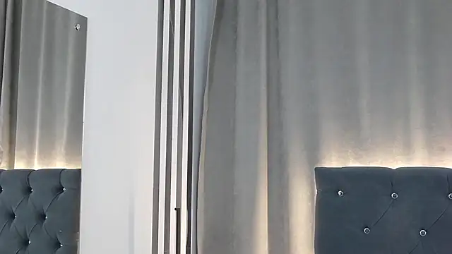 VikkyVonn online show from 04-23-26, 11:09