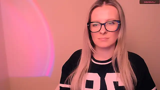 AnnePeach online show from 02-16-26, 05:31