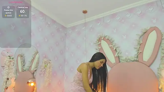 Isabellaa Rosee online show from 04-26-26, 07:33