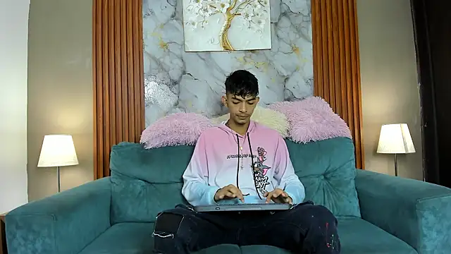 KITTY BOSH online show from 03-24-26, 01:16