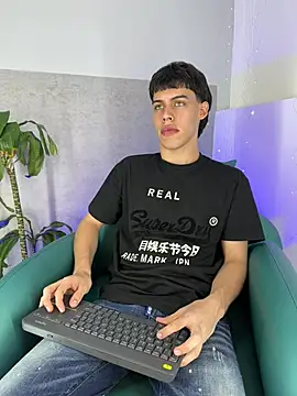 Lucian-greyy online show from 03-07-26, 01:30