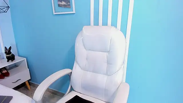 Saray Becker  online show from 04-08-26, 07:25