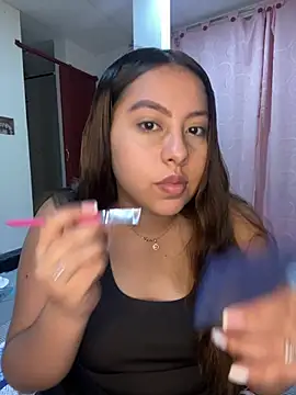 Emiily joee  online show from 06-26-26, 03:22
