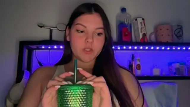 yourmila1 online show from 03-05-26, 10:28