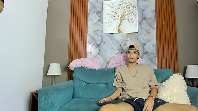 YOUNG BOYS HELL online show from 03-22-26, 01:20