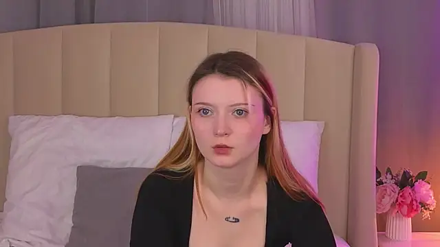 Snapshot of AlyssFrost chatting on 06-20-26, 03:42 AlyssFrost online show from 06-20-26, 03:42