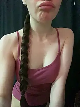 Snapshot of shrie_beverlyy078 chatting on 02-20-26, 02:41 shrie beverlyy078 online show from 02-20-26, 02:41