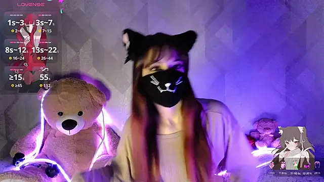 llonaMask online show from 03-17-26, 02:31
