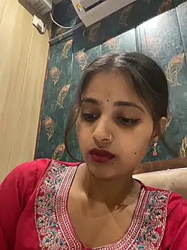 Snapshot of samayra1144 chatting on 06-06-26, 11:48 samayra1144 online show from 06-06-26, 11:48