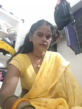 Snapshot of Queen_sexee chatting on 07-11-26, 04:21 Queen sexee online show from 07-11-26, 04:21