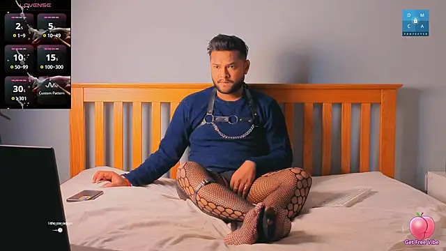 aarrav hotty online show from 06-15-26, 06:43