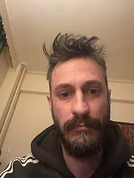 Snapshot of livegreek chatting on 03-14-26, 04:45 livegreek online show from 03-14-26, 04:45