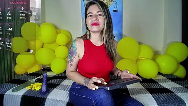 oriana thomson01 online show from 05-21-26, 06:59