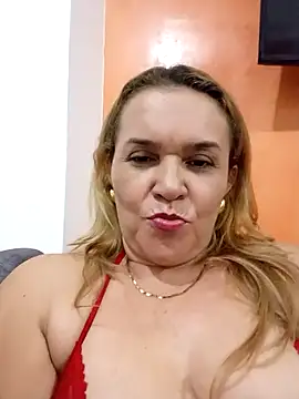 charlotte milf30 online show from 04-24-26, 01:52