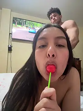 Valentinacouple online show from 06-14-26, 04:58