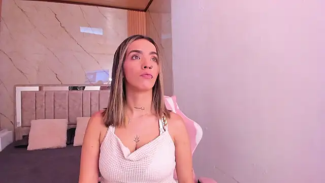 your whore Salome online show from 03-26-26, 06:35