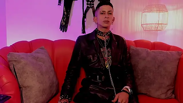 Maximoking26 online show from 04-07-26, 01:33