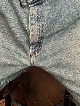 Outdoorsman13 online show from 02-20-26, 06:41