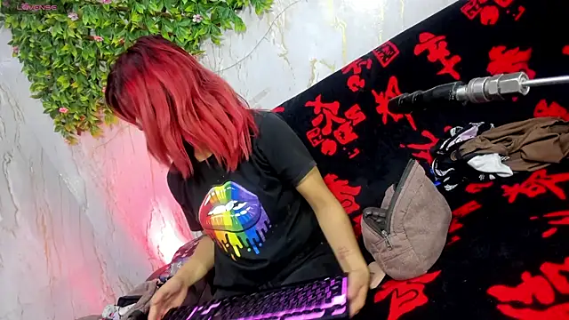 Jasmine Starr  online show from 07-22-26, 01:47