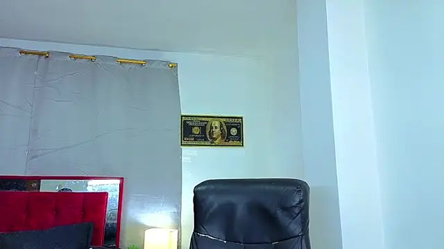 goodgirlxxl online show from 06-11-26, 05:16