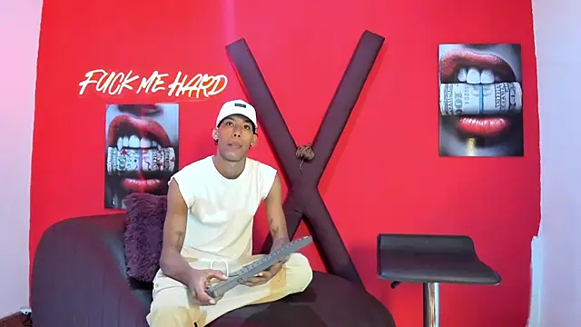 BOYS PLAY online show from 02-23-26, 01:19