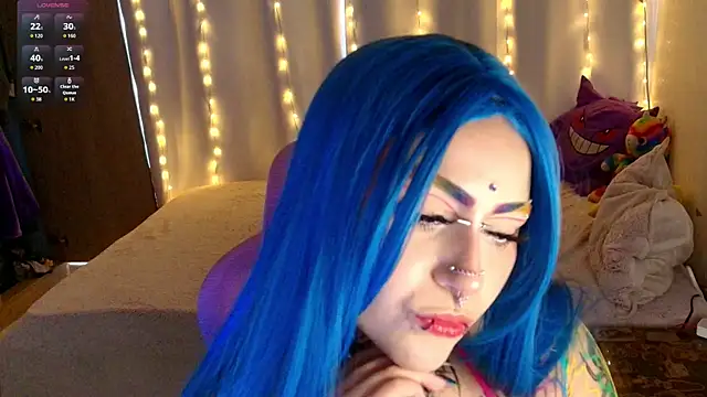 Snapshot of maliciaXpoison chatting on 03-06-26, 09:33 maliciaXpoison online show from 03-06-26, 09:33